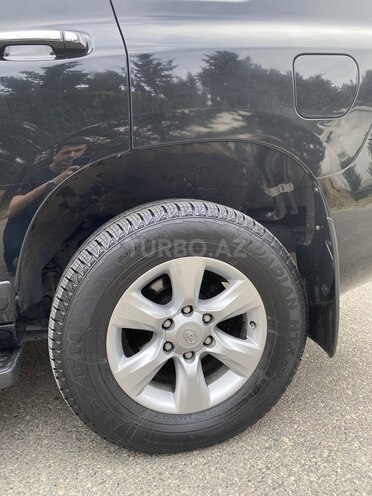 Toyota Land Cruiser Prado 2013, 220,000 km - 2.7 л - Bakı