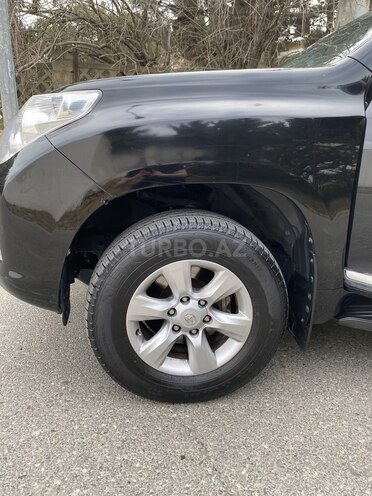 Toyota Land Cruiser Prado 2013, 220,000 km - 2.7 л - Bakı