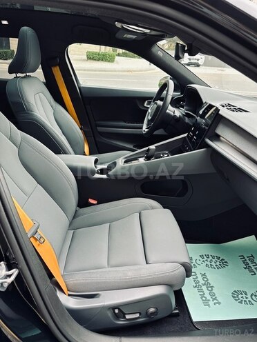 Polestar 2-17
