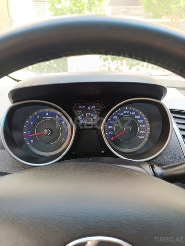 Hyundai Elantra 2014, 258,000 km - 1.8 л - Bakı