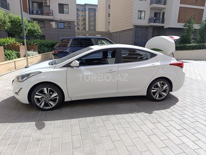 Hyundai Elantra 2014, 258,000 km - 1.8 л - Bakı