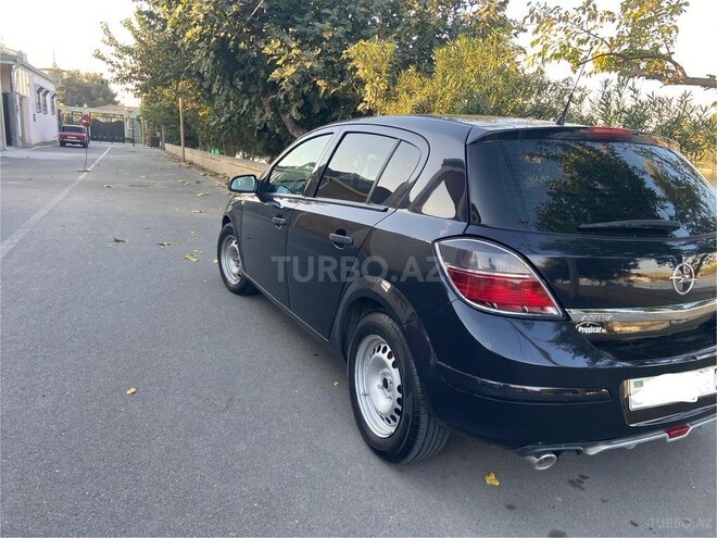 Opel Astra 2008, 370,000 km - 1.4 л - Mingəçevir