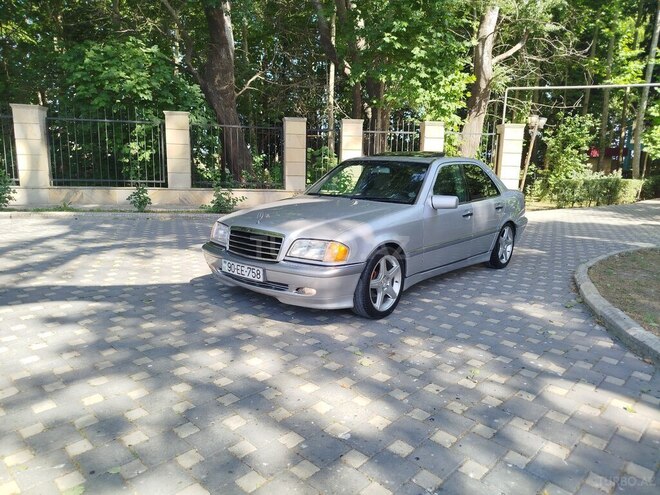 Mercedes C 230 1998, 297,000 km - 2.3 l - Yevlax