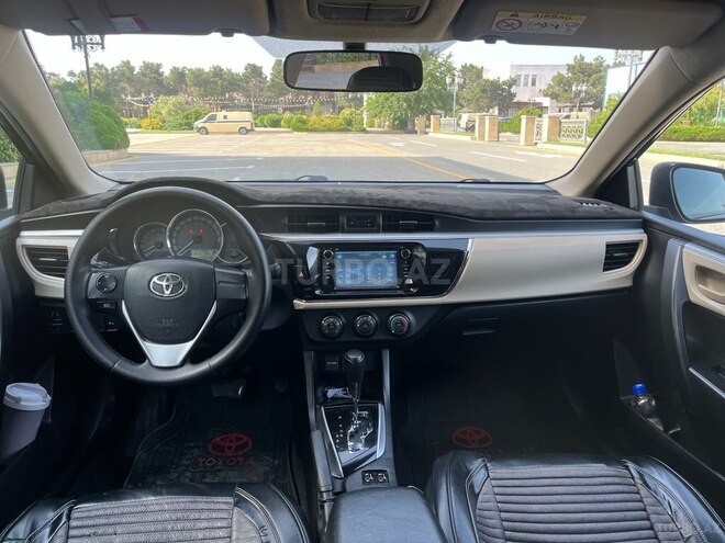 Toyota Corolla 2014, 233,000 km - 1.6 l - Bakı