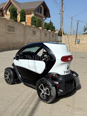 Renault  2017, 3,200 km - 0.0 l - Bakı