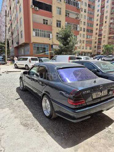 Mercedes C 220 d 1999, 236,856 km - 2.2 л - Bakı