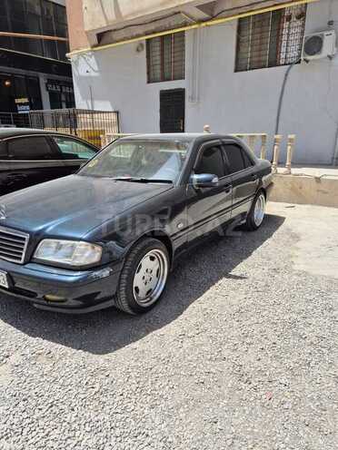 Mercedes C 220 d 1999, 236,856 km - 2.2 л - Bakı