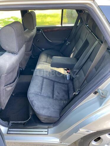 Mercedes C 180 1999, 450,000 km - 1.8 l - Qazax