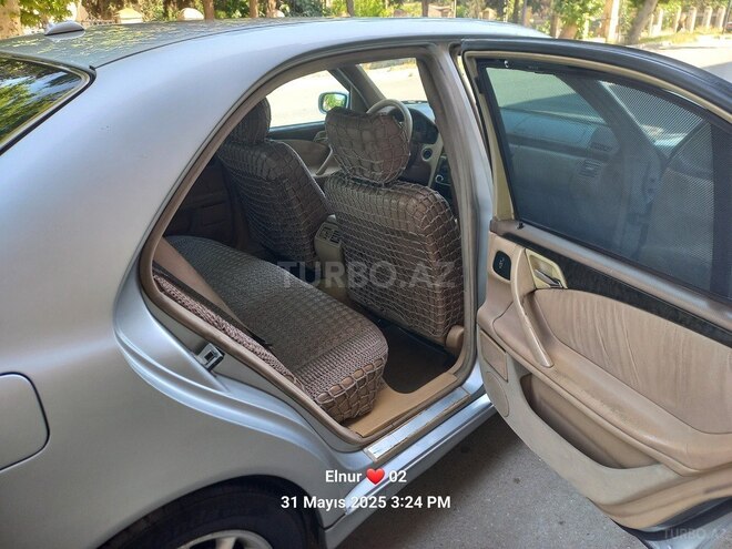 Mercedes E 270 2001, 421,000 km - 2.7 l - Gəncə