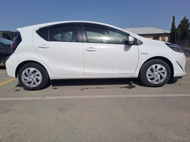 Toyota Aqua 2019, 115,000 km - 1.5 l - Bakı