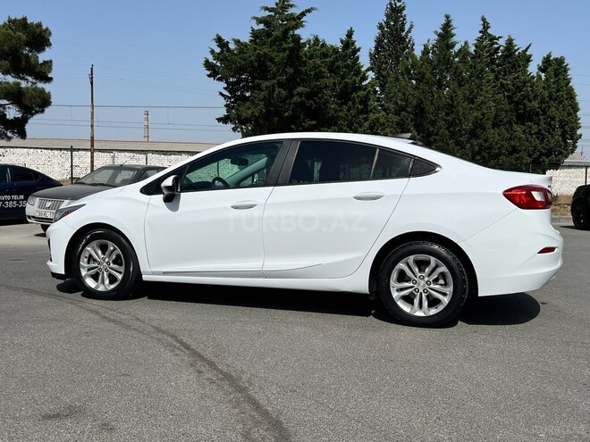 Chevrolet Cruze 2018, 340,000 km - 1.4 л - Bakı