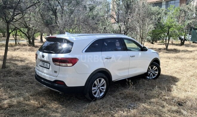 Kia Sorento 2018, 176,000 km - 2.0 l - Bakı