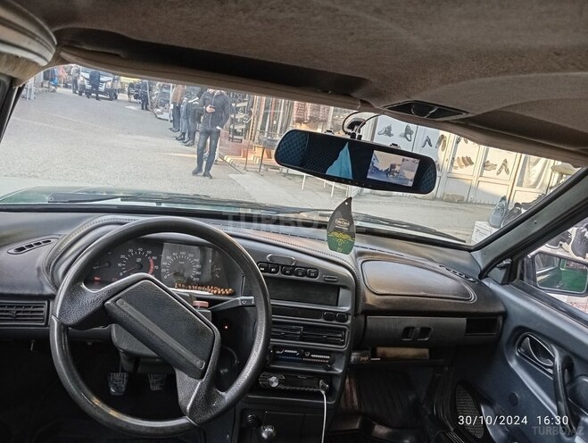 LADA (VAZ) 2115 2000, 555,000 km - 1.5 l - Quba
