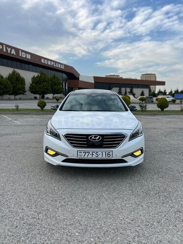Hyundai Sonata-2