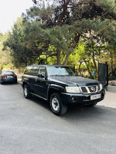 Nissan Patrol 2005, 171,000 km - 4.8 l - Bakı