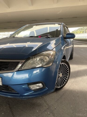 Kia Ceed 2011, 316,000 km - 1.4 l - Bakı