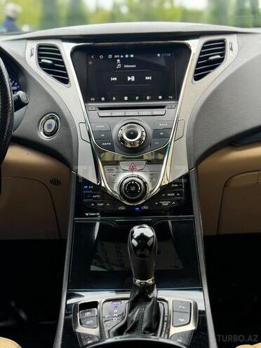Hyundai Grandeur 2011, 231,000 km - 3.0 л - Sumqayıt