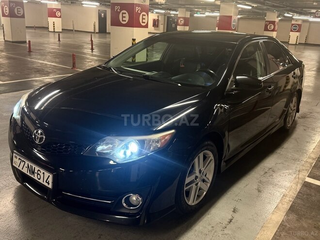 Toyota Camry-4