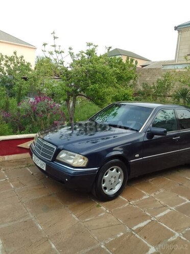 Mercedes C 180 1995, 382,000 km - 1.8 л - Bakı