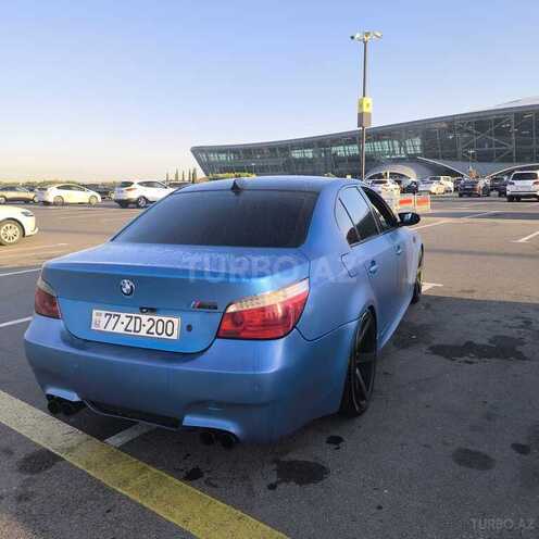 BMW 545 2004, 330,000 km - 4.4 l - Bakı