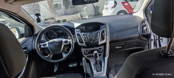 Ford Focus 2014, 231,548 km - 1.6 л - Bakı