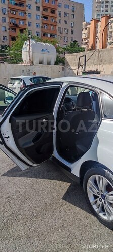 Ford Focus 2014, 231,548 km - 1.6 л - Bakı
