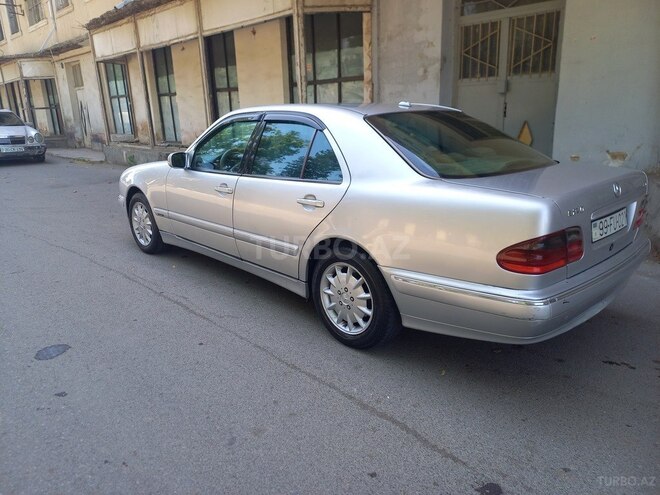 Mercedes E 270 2001, 421,000 km - 2.7 l - Gəncə