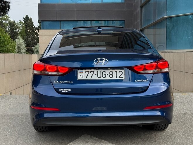 Hyundai Elantra 2017, 135,000 km - 2.0 l - Bakı
