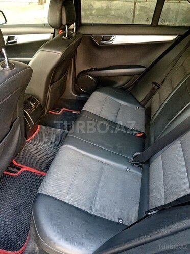 Mercedes C 220 d 2007, 380,000 km - 2.2 l - Bakı