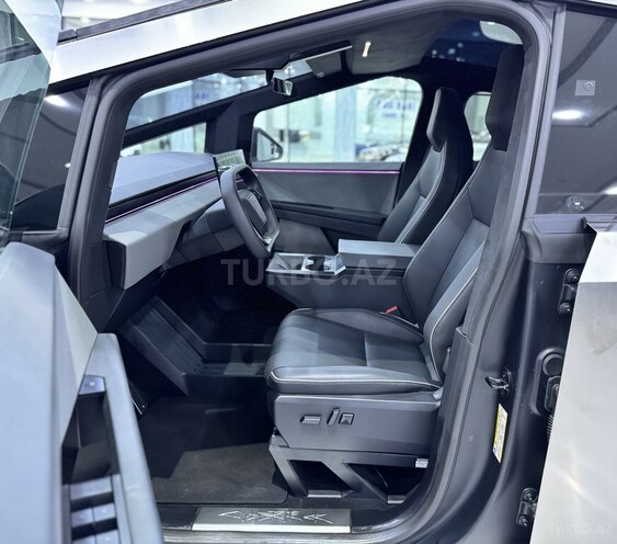 Tesla Cybertruck-11