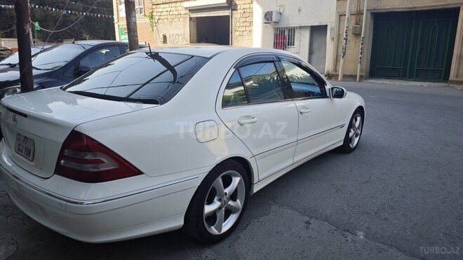 Mercedes C 230 2006, 250,000 km - 2.5 l - Bakı