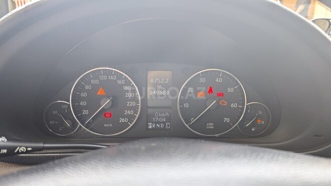 Mercedes C 230 2006, 250,000 km - 2.5 l - Bakı