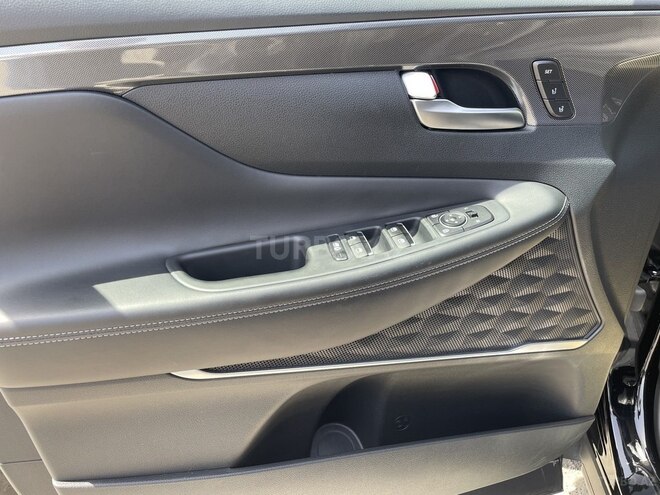 Hyundai Santa Fe 2023, 19,000 km - 1.6 l - Bakı
