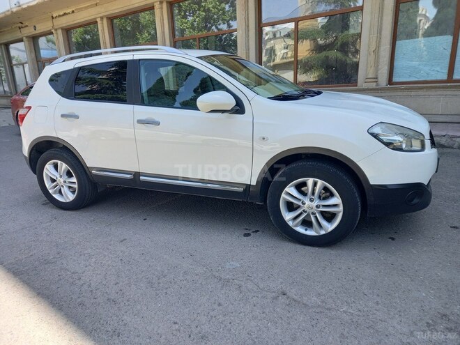 Nissan Qashqai 2013, 213,411 km - 2.0 l - Gəncə