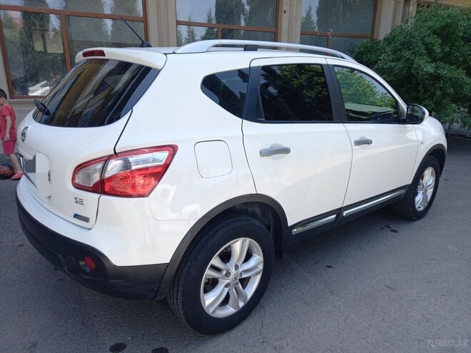 Nissan Qashqai 2013, 213,411 km - 2.0 l - Gəncə
