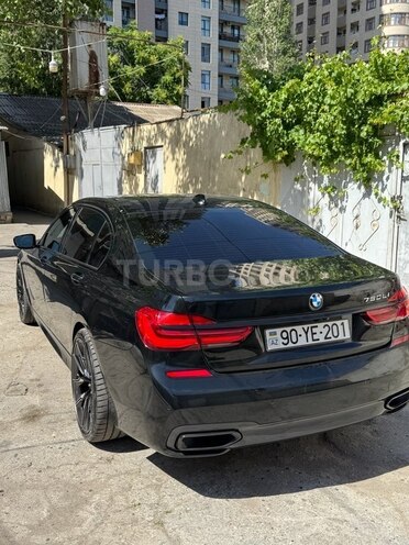 BMW 740 2017, 185,000 km - 3.0 l - Bakı