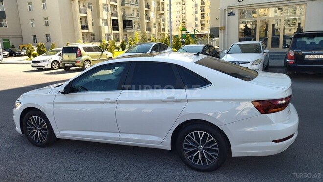 Volkswagen Jetta-3