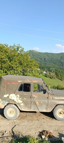 UAZ 469 1983, 250,000 km - 2.4 l - Göygöl