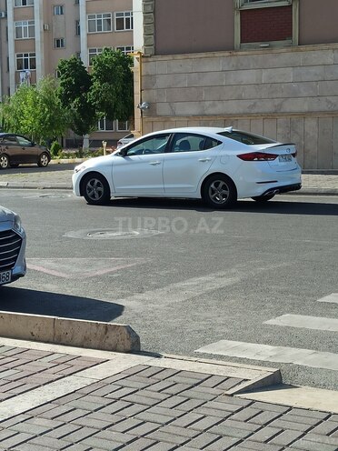 Hyundai Elantra 2017, 201,168 km - 1.4 l - Naxçıvan