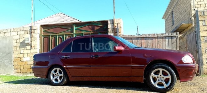 Mercedes C 200 1994, 650,000 km - 2.0 л - Salyan