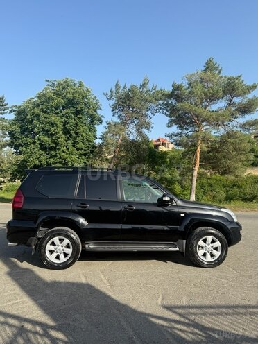 Toyota Land Cruiser Prado 2008, 222,000 km - 4.0 l - Quba