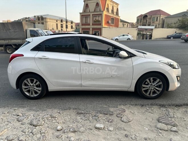 Hyundai i30 2012, 258,000 km - 1.6 l - Bakı