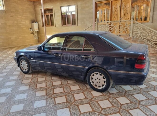 Mercedes C 180 2000, 377,700 km - 1.8 l - Şəmkir