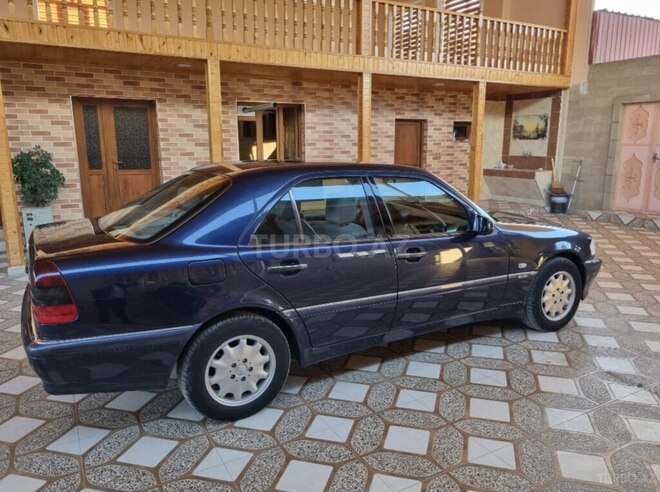 Mercedes C 180 2000, 377,700 km - 1.8 l - Şəmkir
