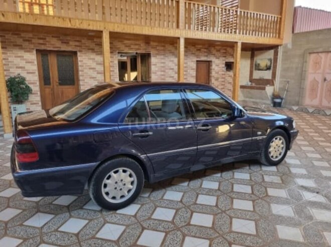 Mercedes C 180 2000, 377,700 km - 1.8 l - Şəmkir