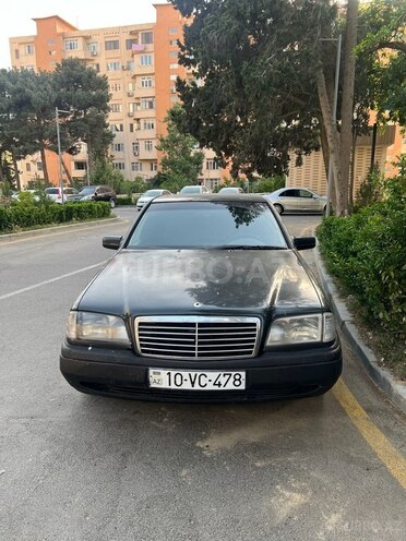 Mercedes C 180 2015, 455,000 km - 1.8 л - Bakı