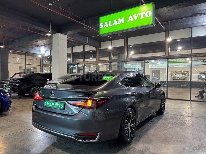 Lexus ES 300h 2022, 80,000 km - 2.5 l - Bakı