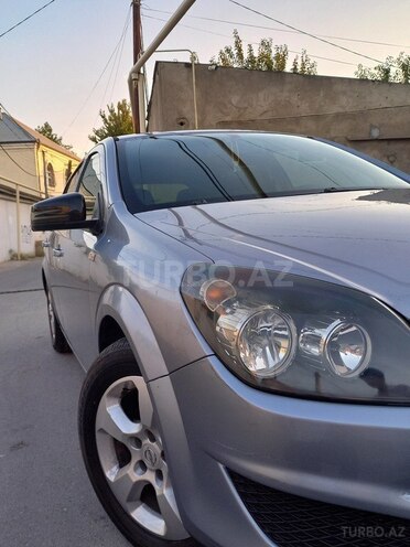 Opel Astra 2010, 275,000 km - 1.3 l - Bakı