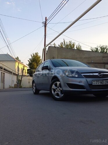 Opel Astra 2010, 275,000 km - 1.3 l - Bakı