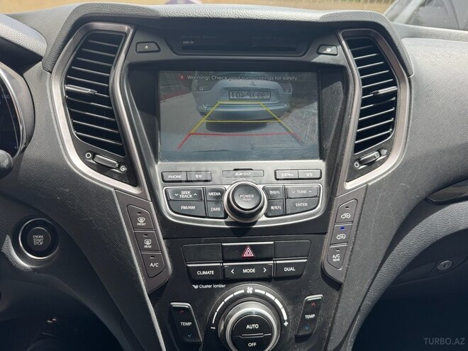Hyundai Santa Fe-6